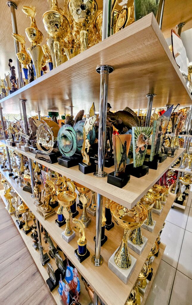 trofea-sportowe-grawer-ams-puchary-3